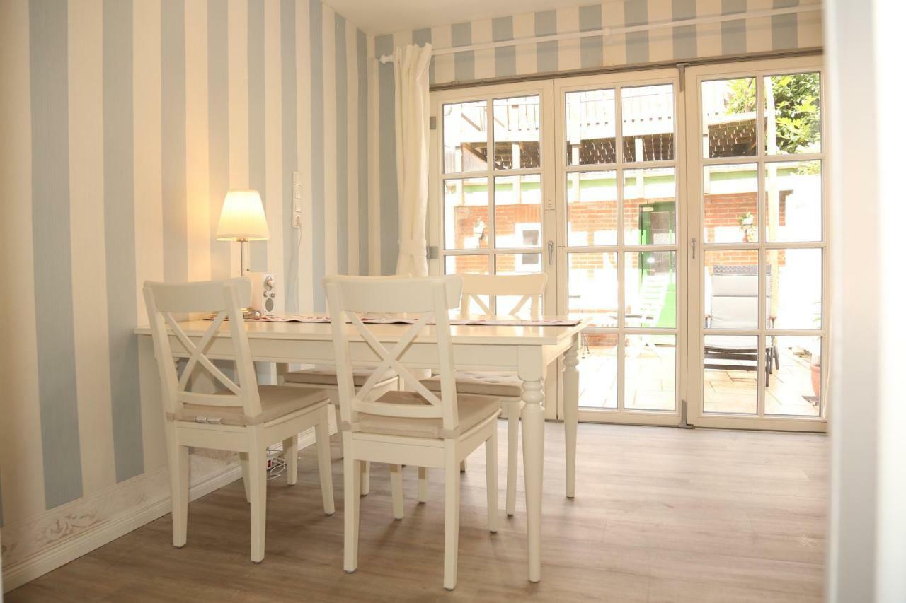 אמדן Ferienhaus Witte Huuske מראה חיצוני תמונה
