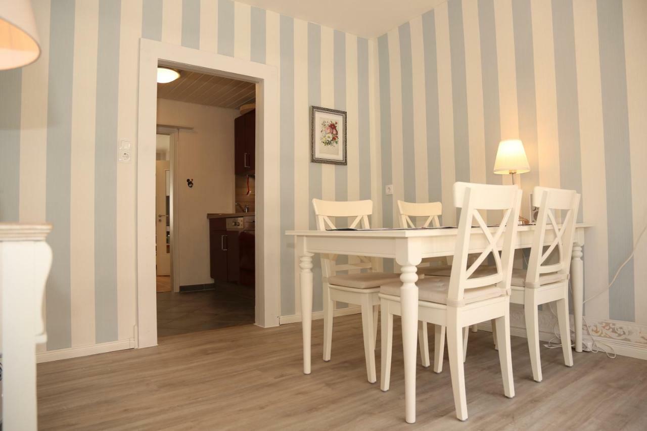 אמדן Ferienhaus Witte Huuske מראה חיצוני תמונה